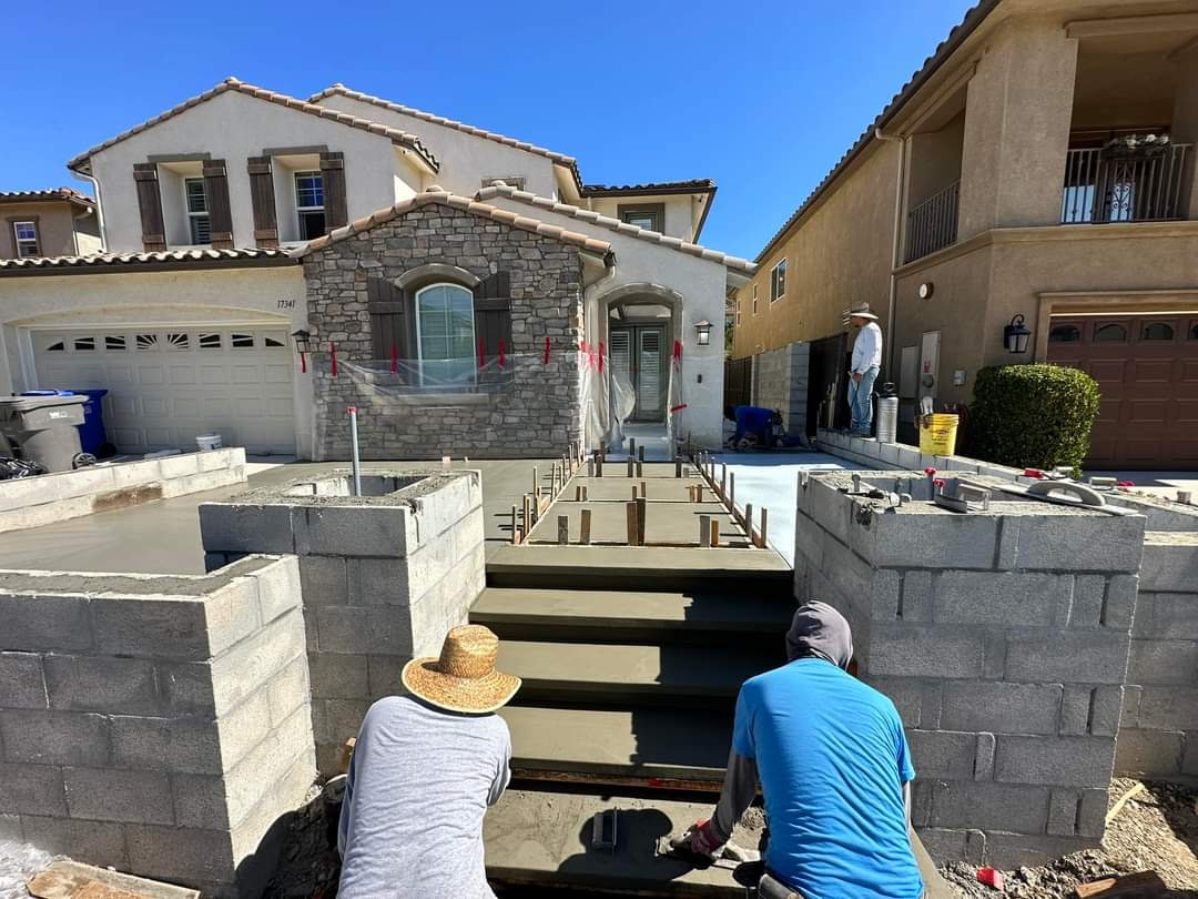 Freshly poured concrete driveway